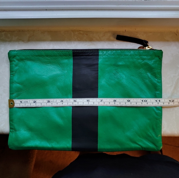 Clare V. Flat Clutch - Picture 6 of 9